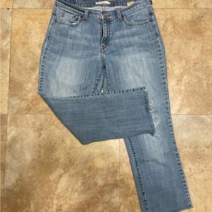 Levi's Jeans Womens 10 Blue Denim 505 medium Wash Straight Fringe Leg Size 10